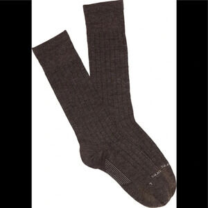 FEETURES Everyday Ultra Light Wide Rib Crew Socks